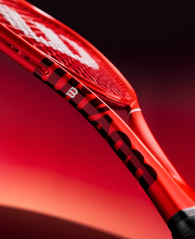 Defyer 100 V1 Tennis Racket | Luxilon